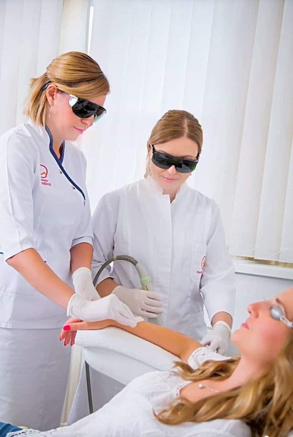 uklanjanje-proširenih-kapilara-laserom - Poliklinika Medikol Proširene kapilare