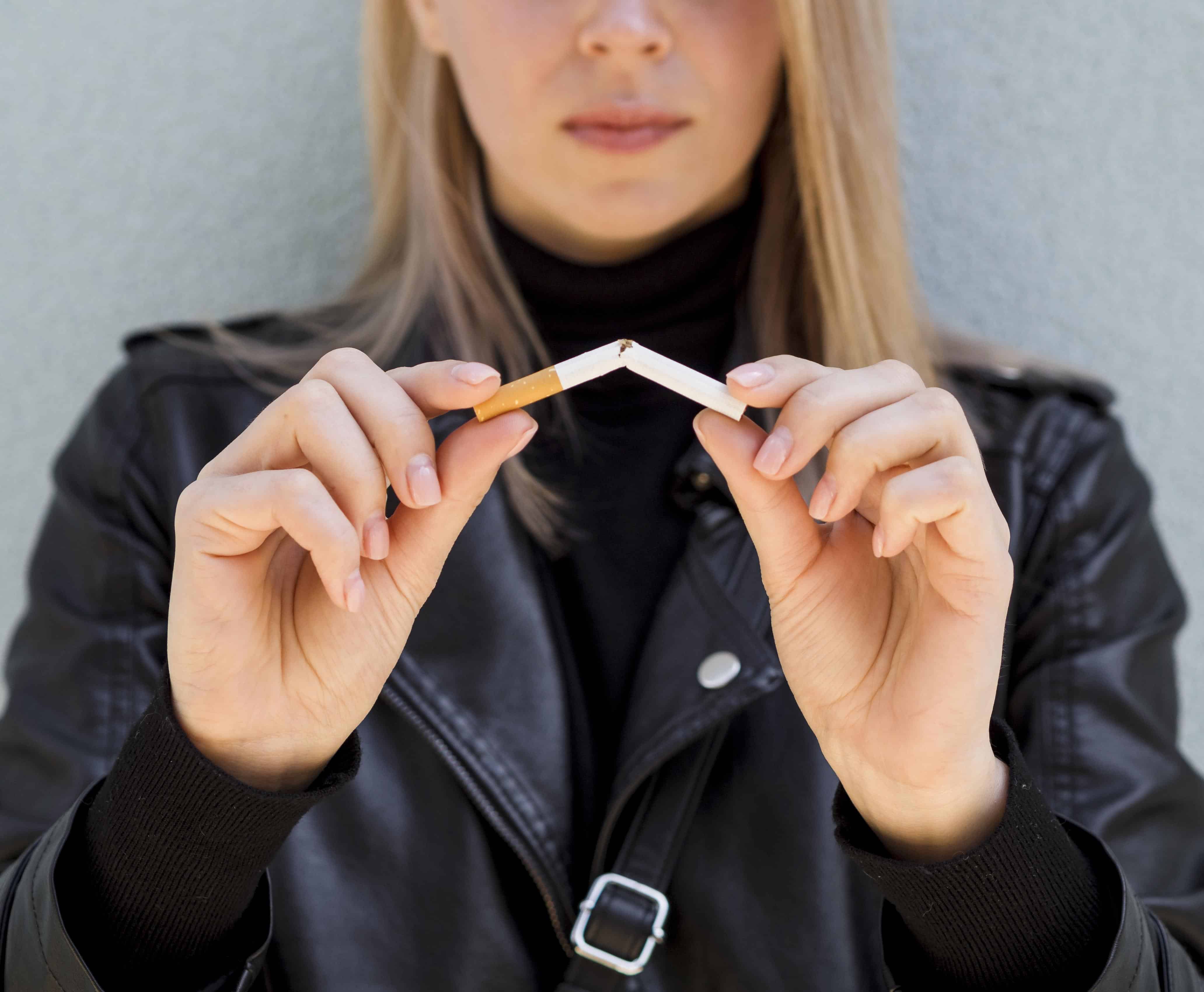 front-view-cigarette-bad-habit-concept - Poliklinika Medikol